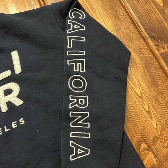 Hollister blue hoodie. - Picture 4 of 9